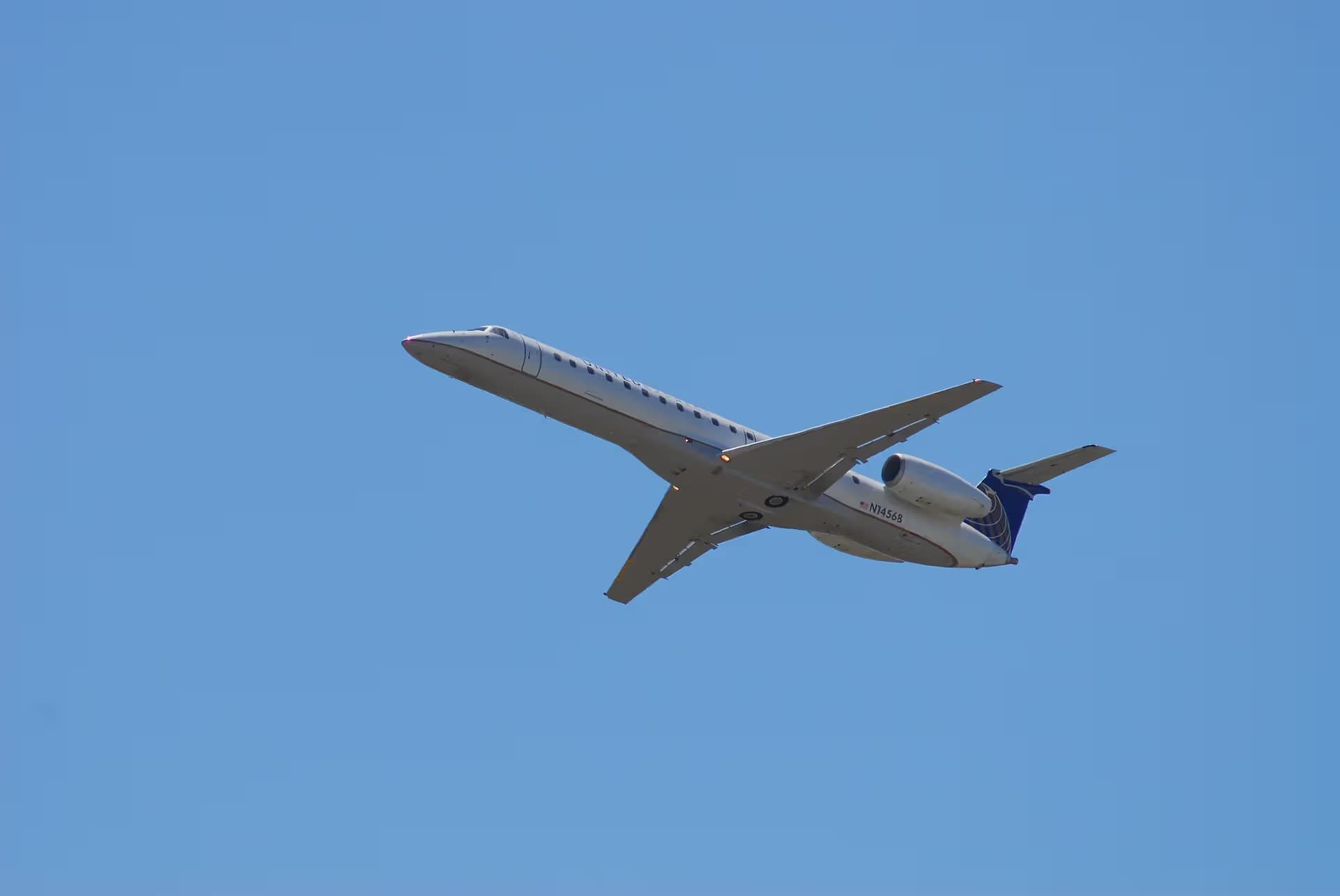 N14568 — Business jet