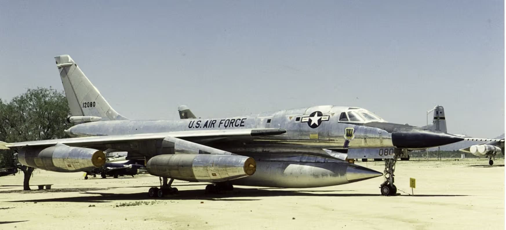 Unidentified — Aircraft