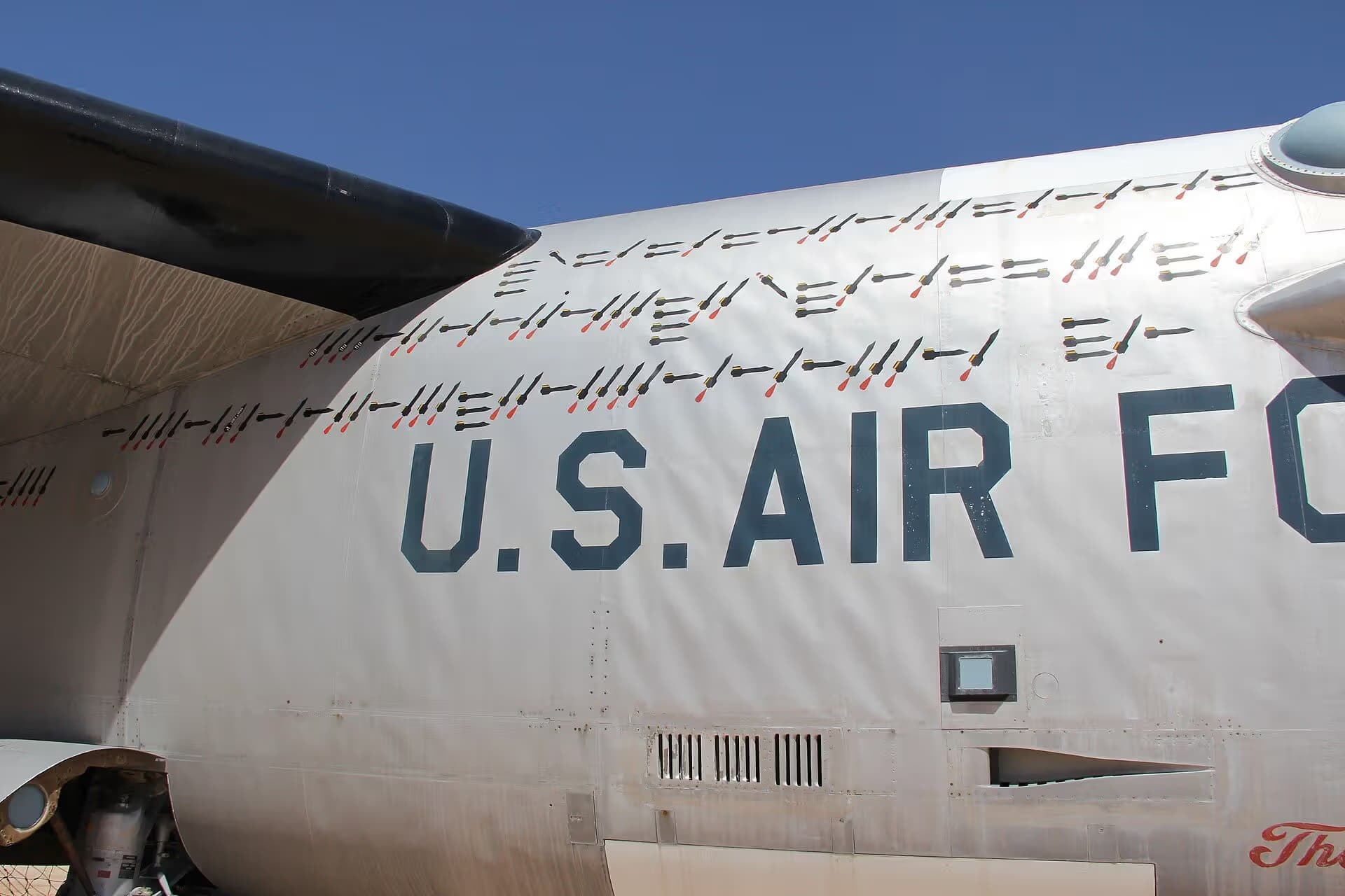 Unidentified — Aircraft
