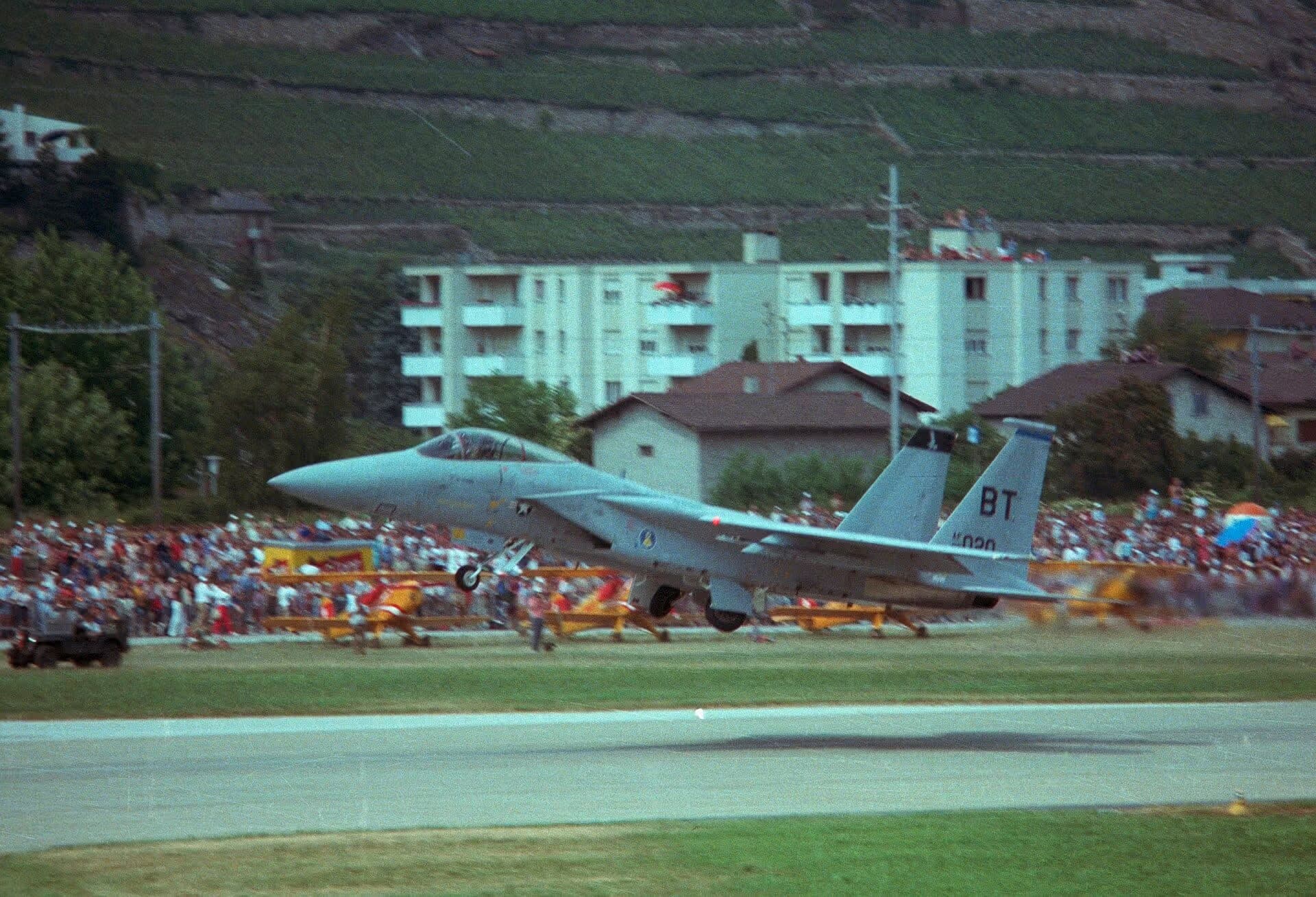 Unidentified — Aircraft