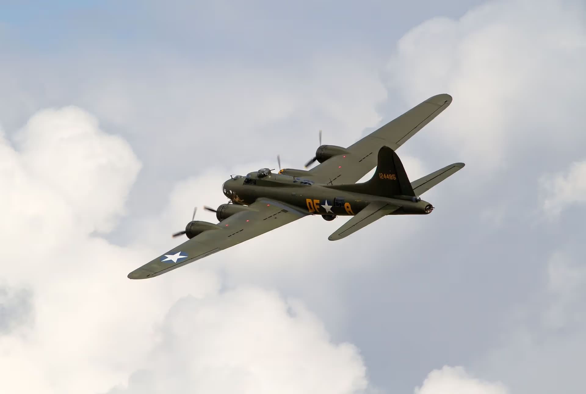 Unidentified — Warbird