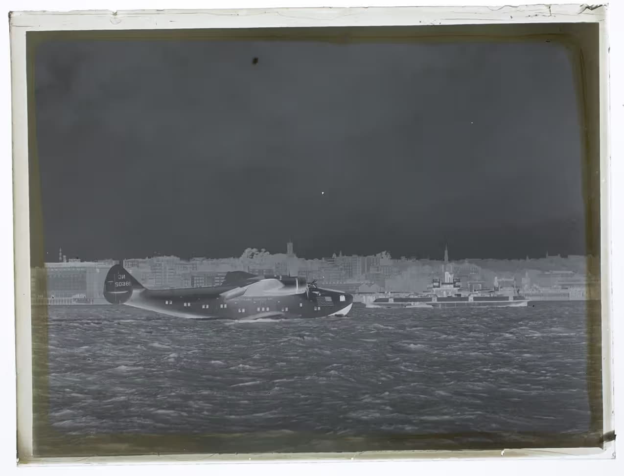 Unidentified — Aircraft