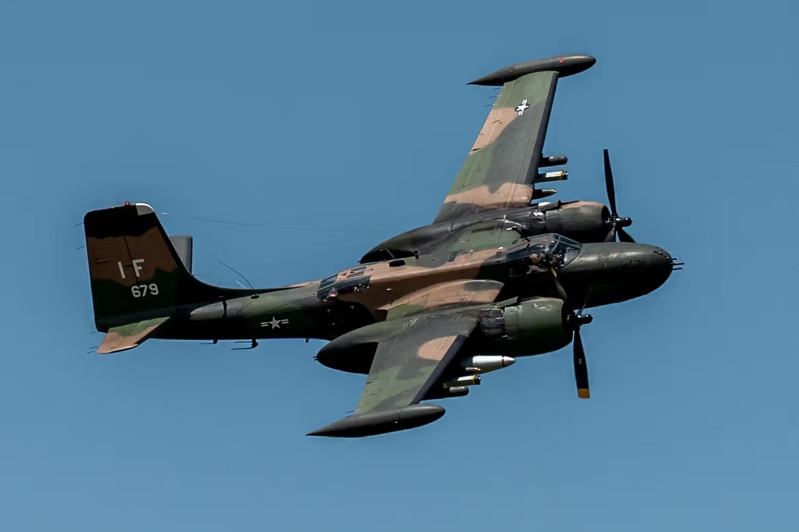 Unidentified — Warbird