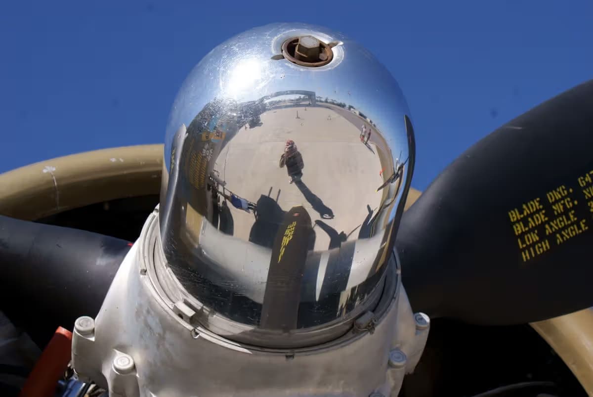 Unidentified — Aircraft