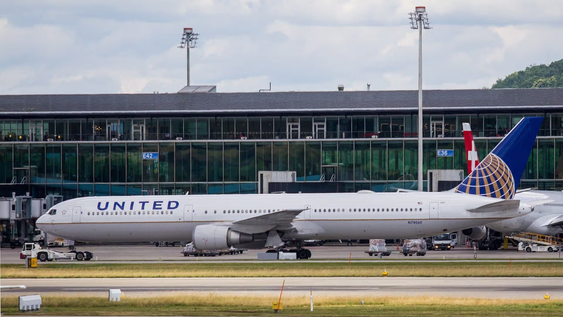 N78060 — Boeing