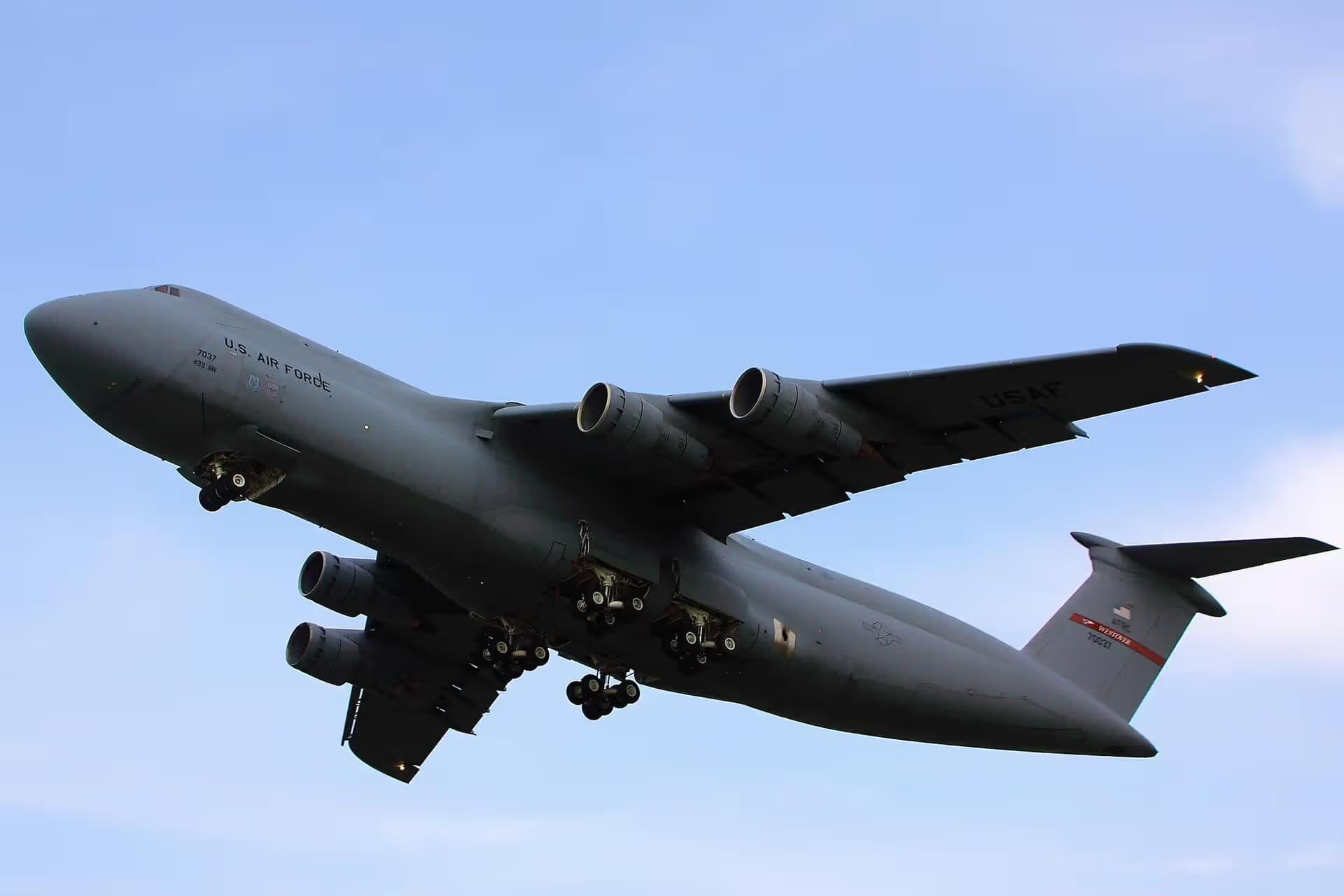 Unidentified — Aircraft