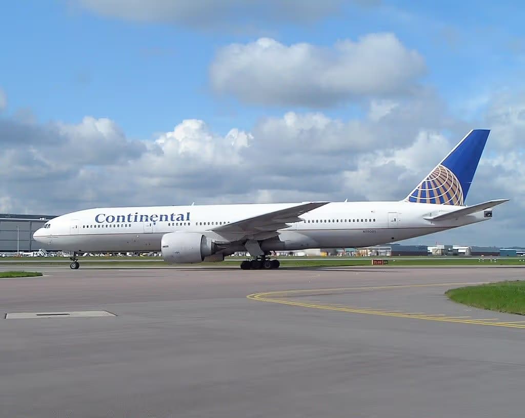 N78001 — Boeing