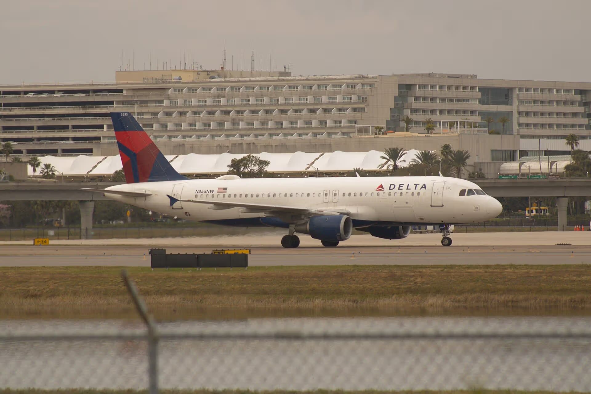 N353NW — Airbus