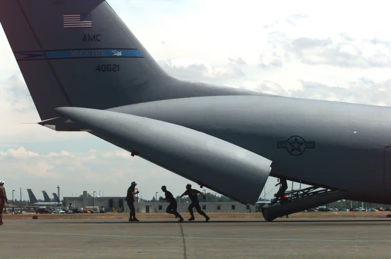 Unidentified — Aircraft