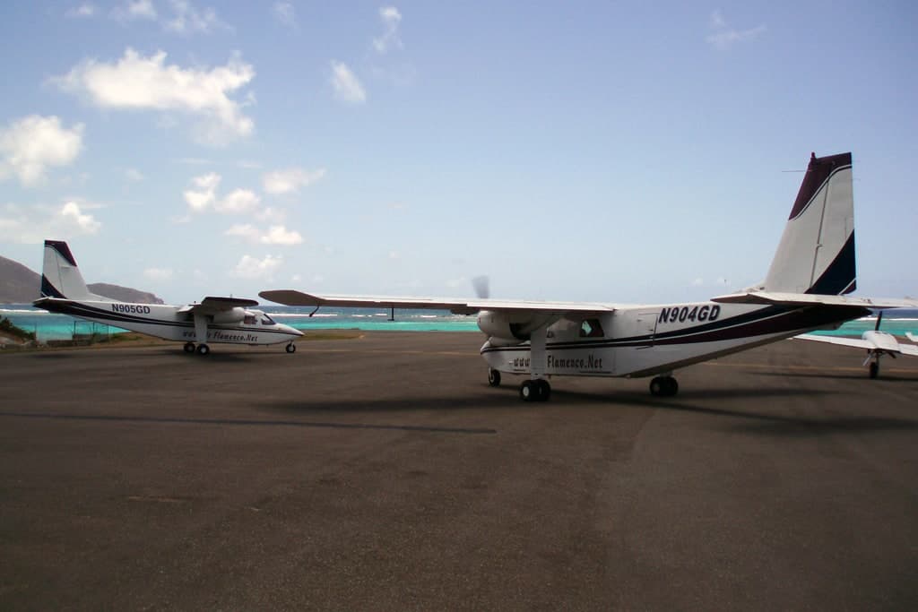 N904GD — Twin-engine aircraft