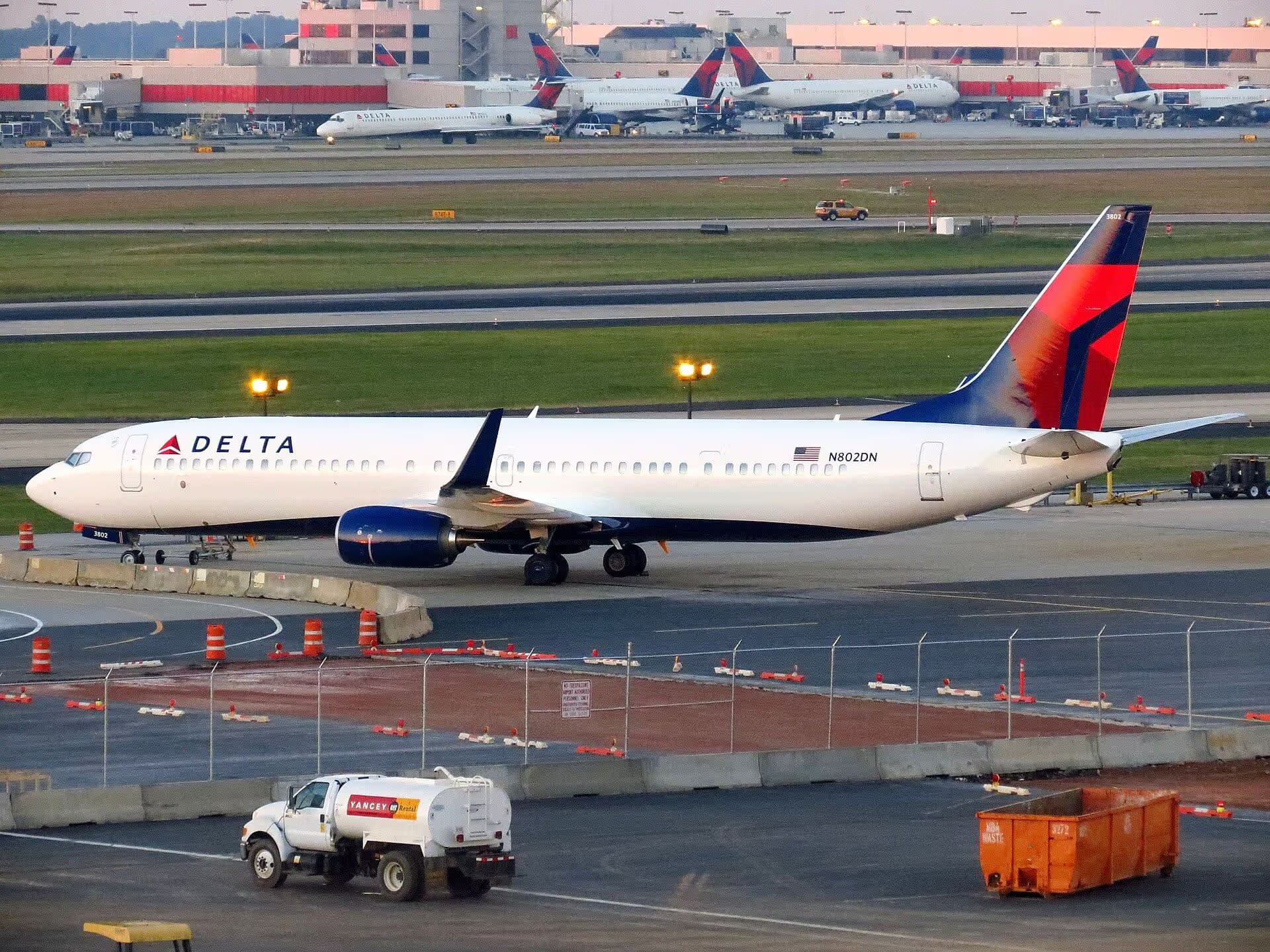 N802DN — Aircraft