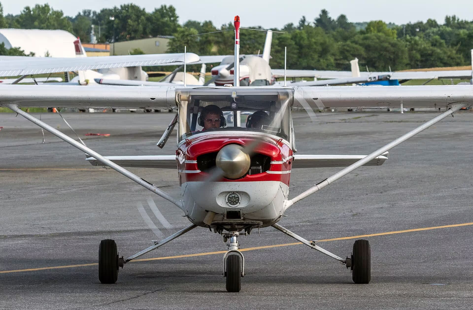 N25269 — Single-engine aircraft