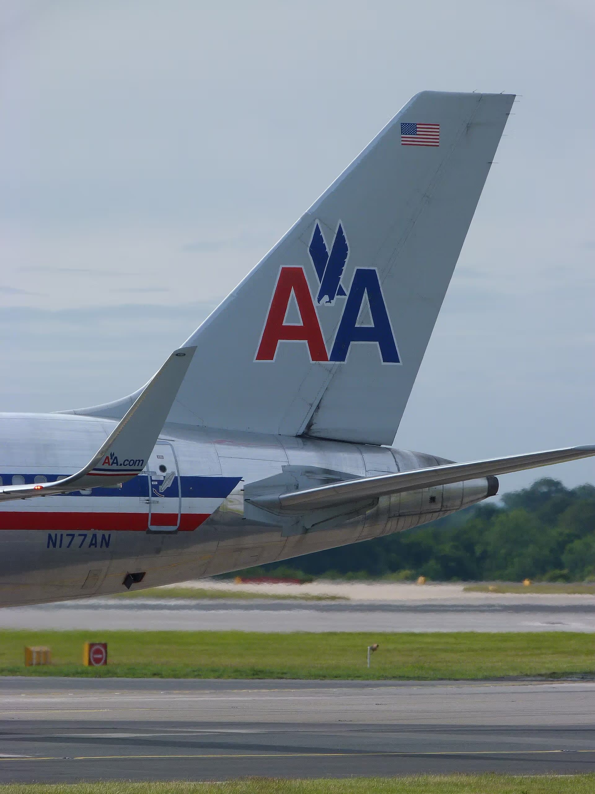 N177AN — Aircraft