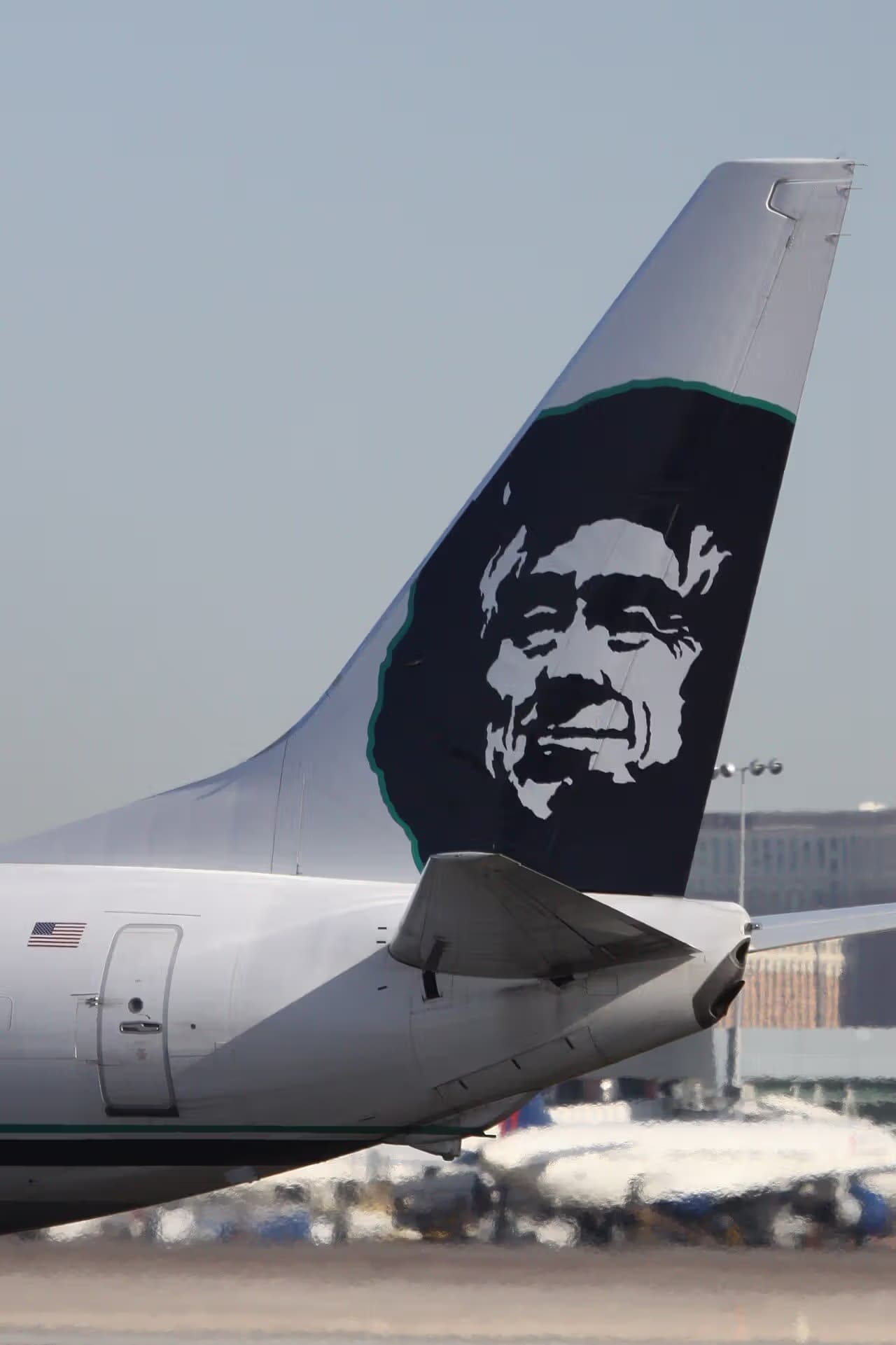 N320AS — Aircraft
