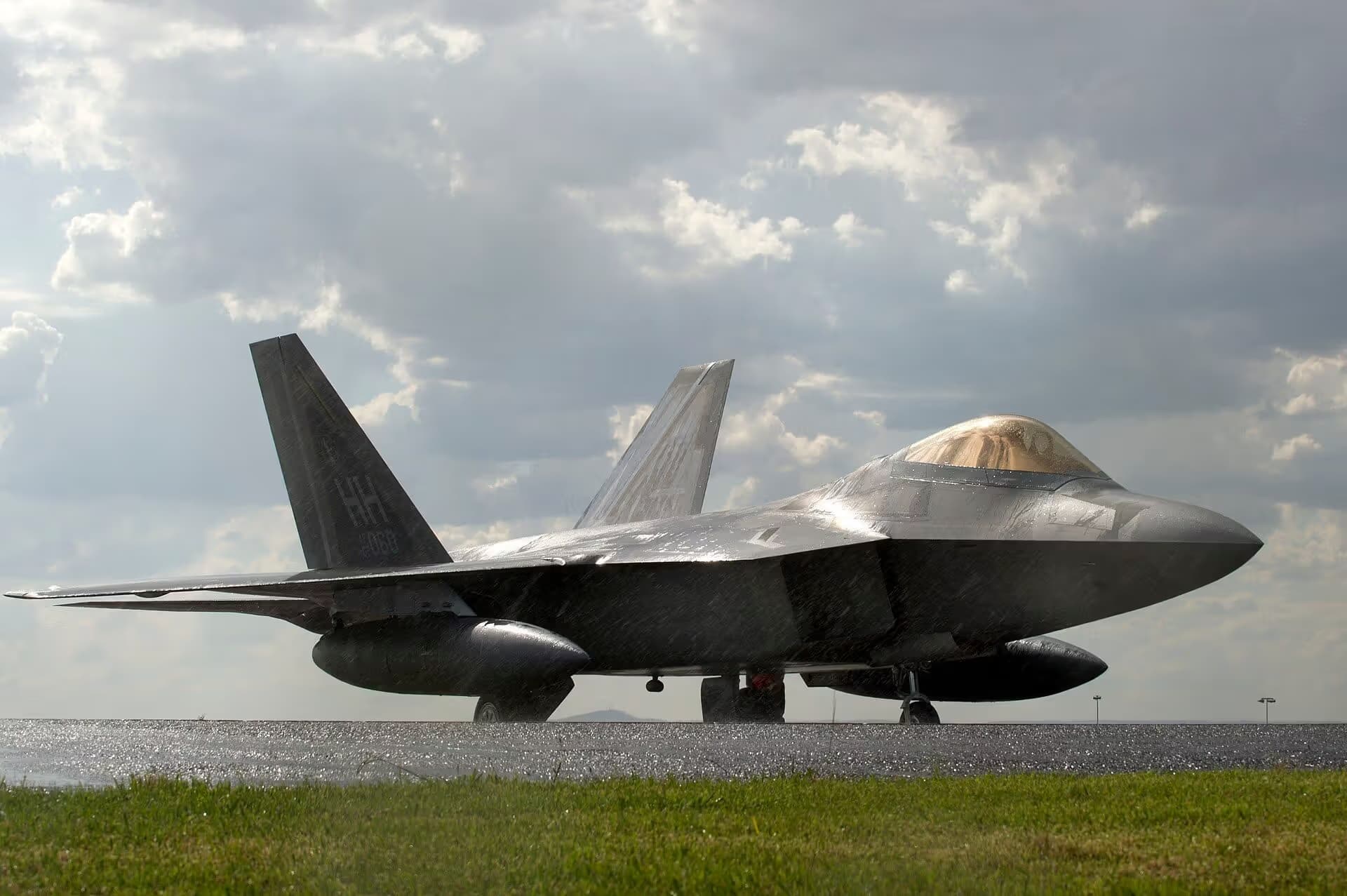 Unidentified — Lockheed