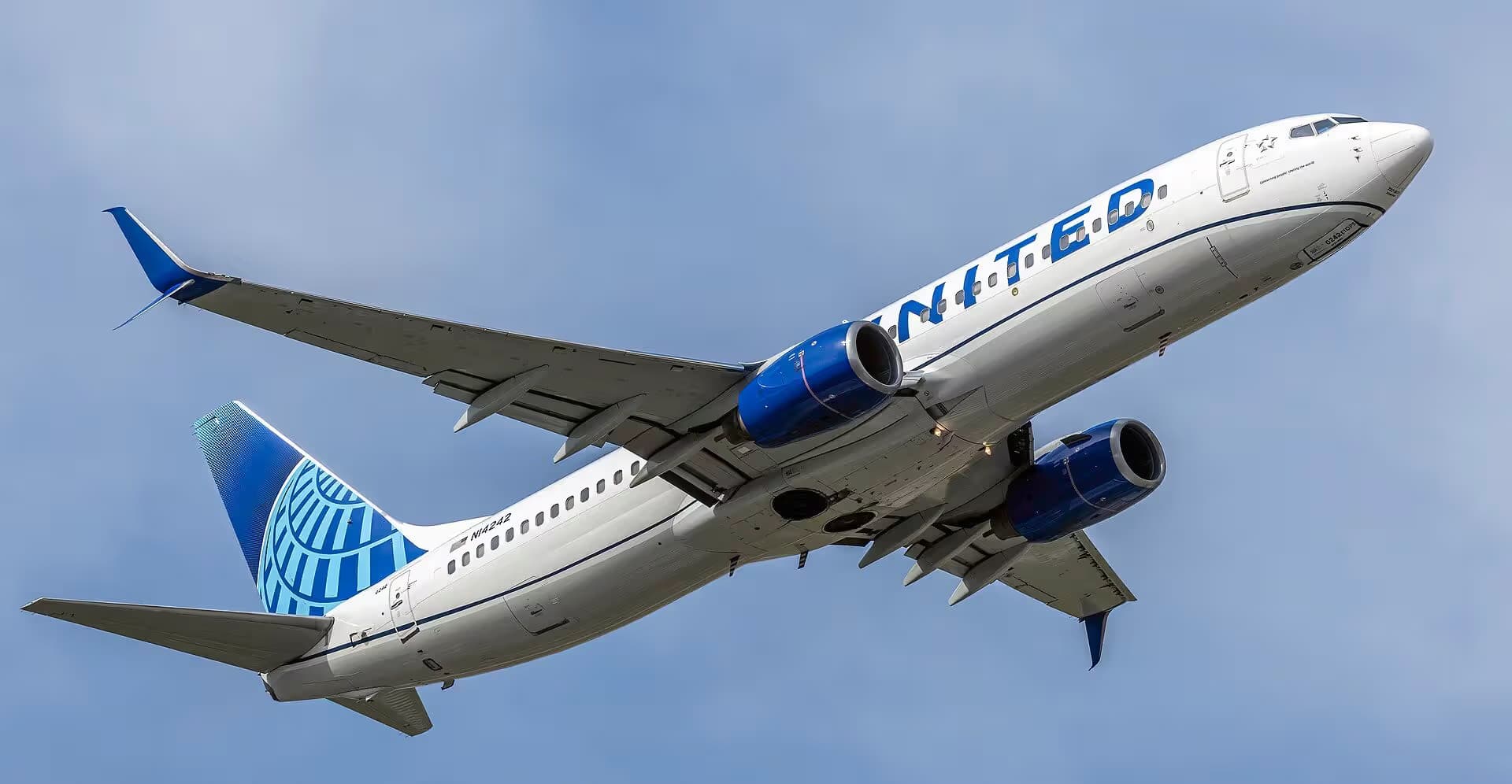 N14242 — Boeing