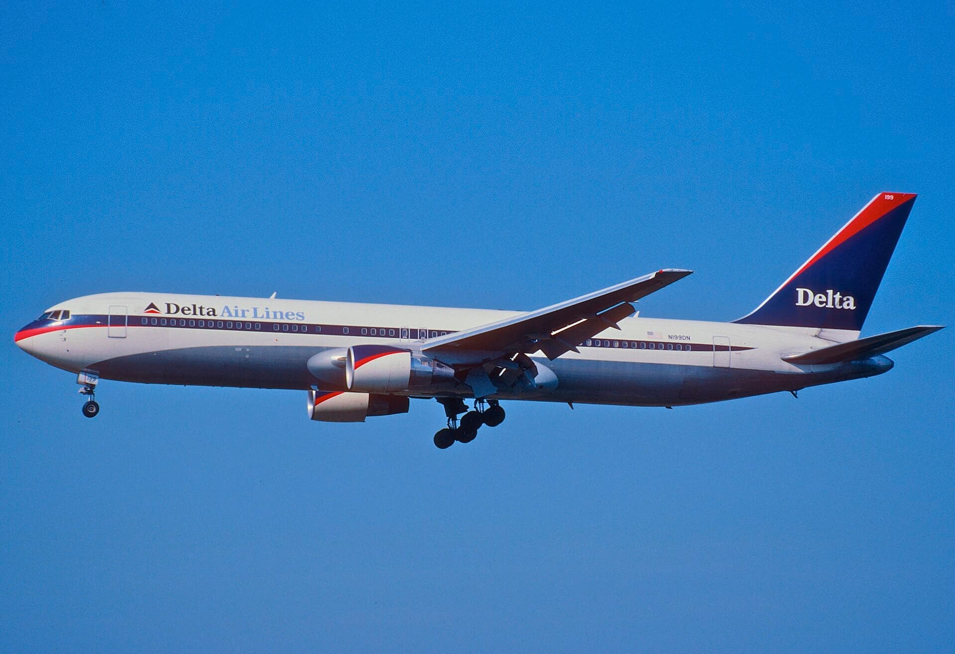 N199DN — Boeing