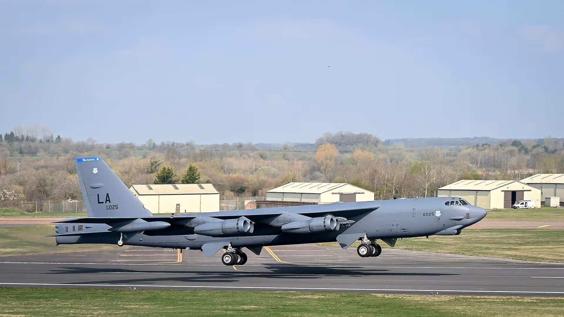 Unidentified — Aircraft