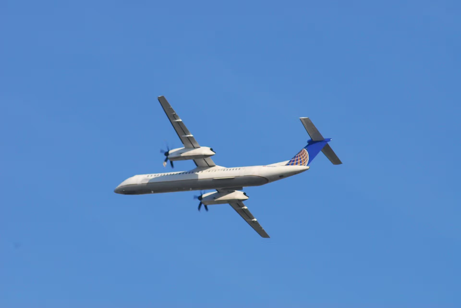 N346NG — Bombardier