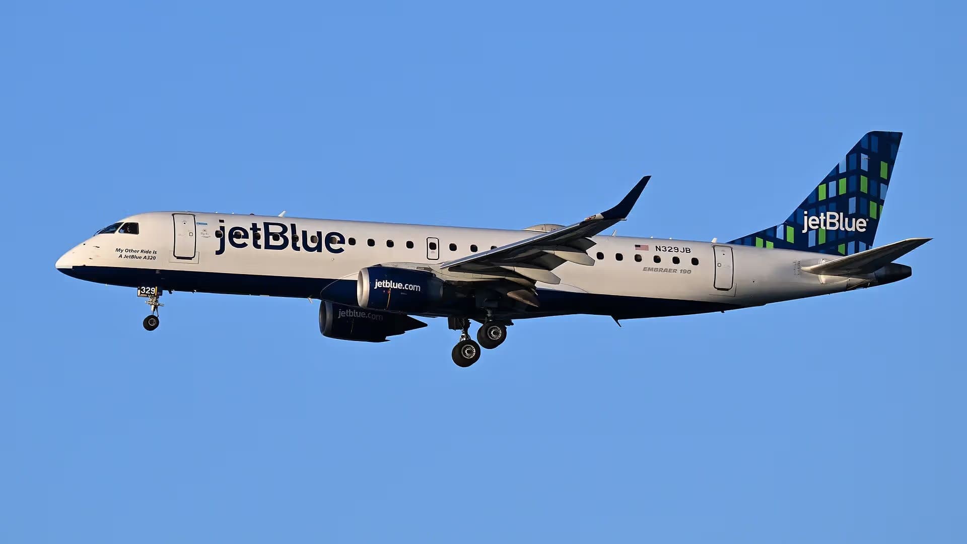 N329JB — Embraer