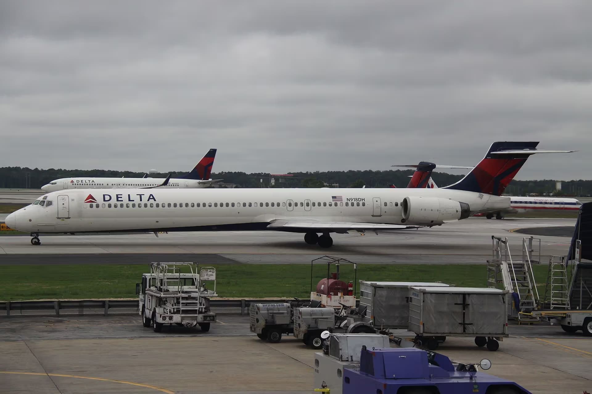 N918DH — Douglas