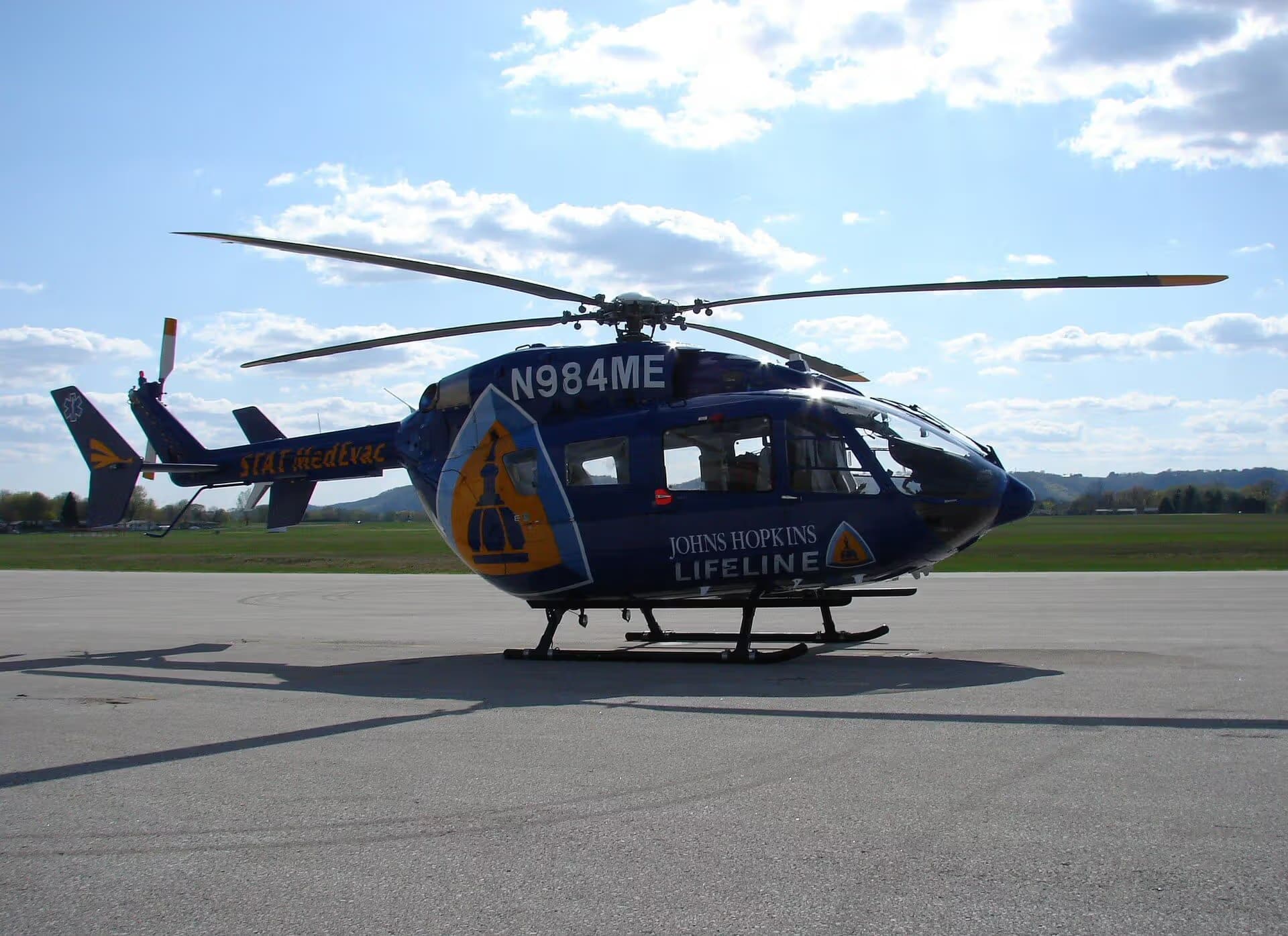 N984ME — Helicopter