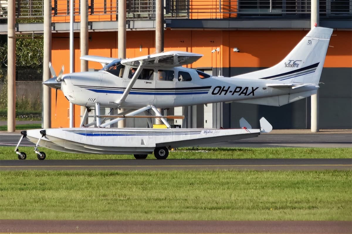 OH-PAX — Floatplane