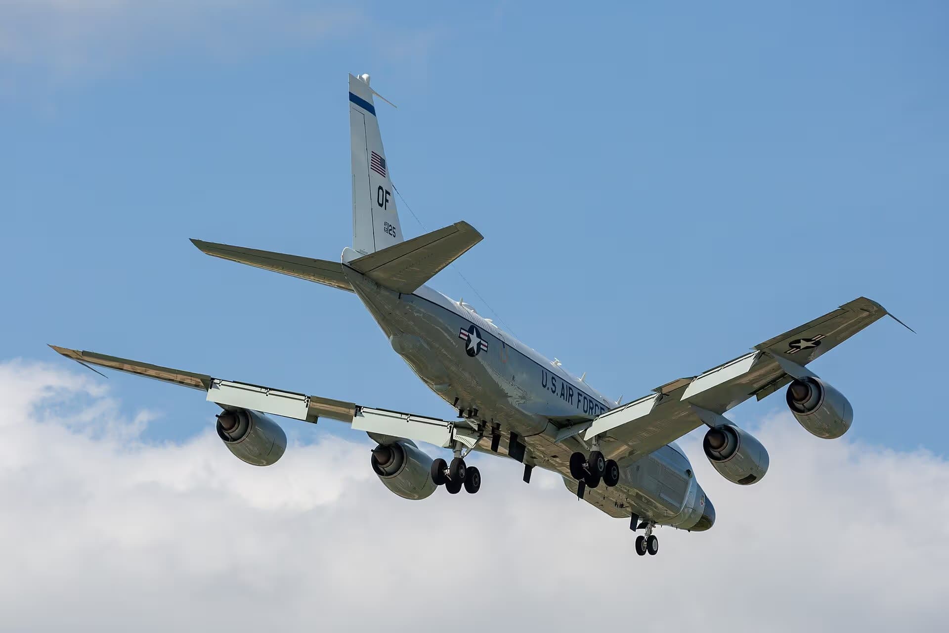 Unidentified — Boeing