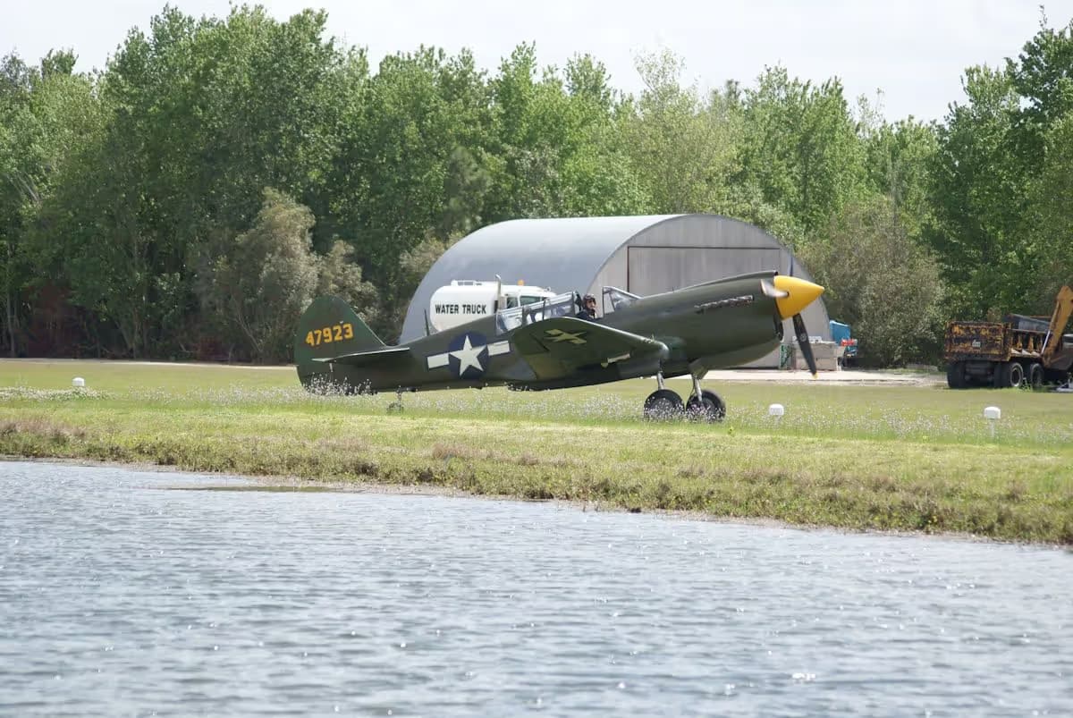 Unidentified — Warbird
