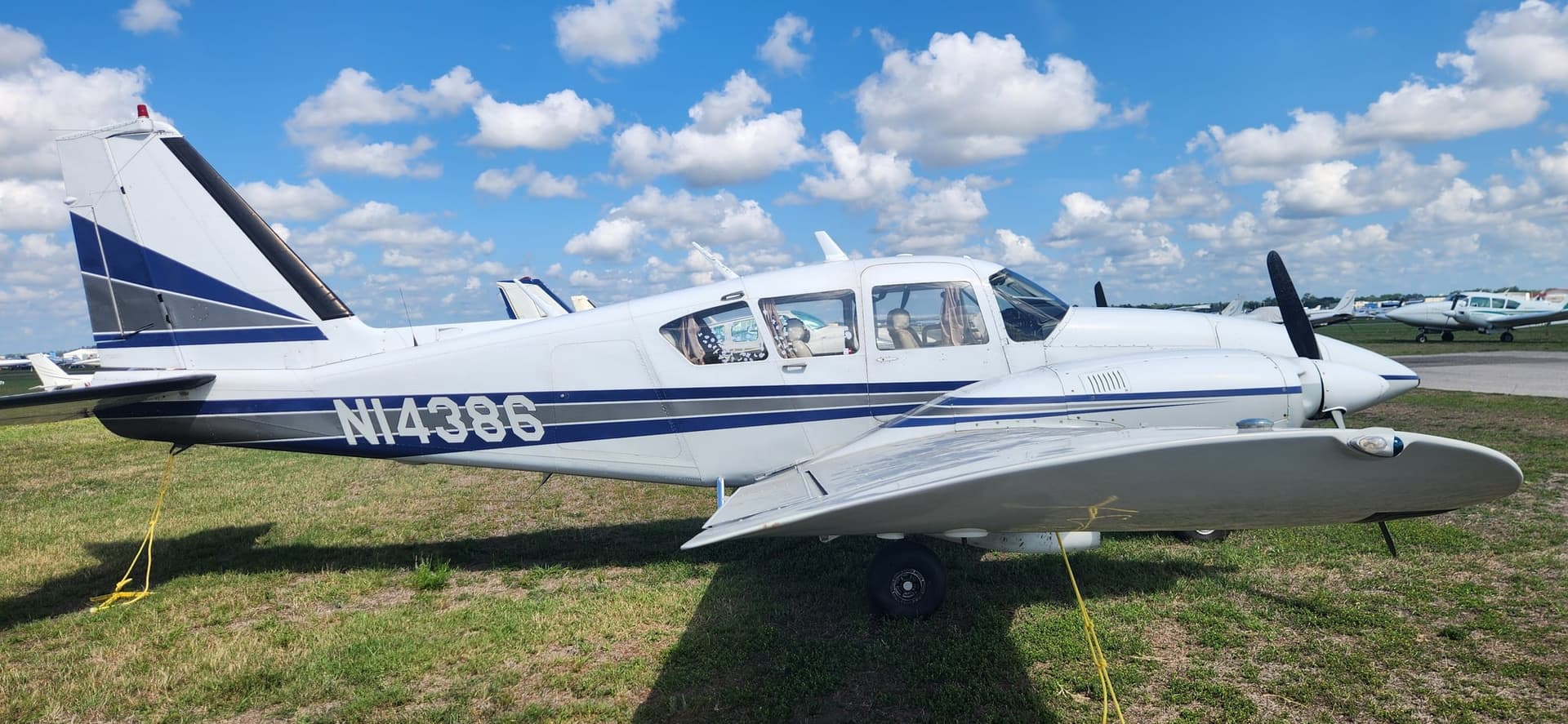 N14386 — Piper Apache PA-23-250 at Lakeland Linder Intl
