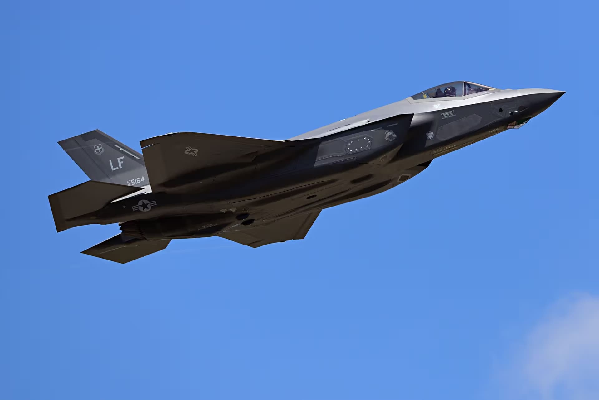 Unidentified — Lockheed