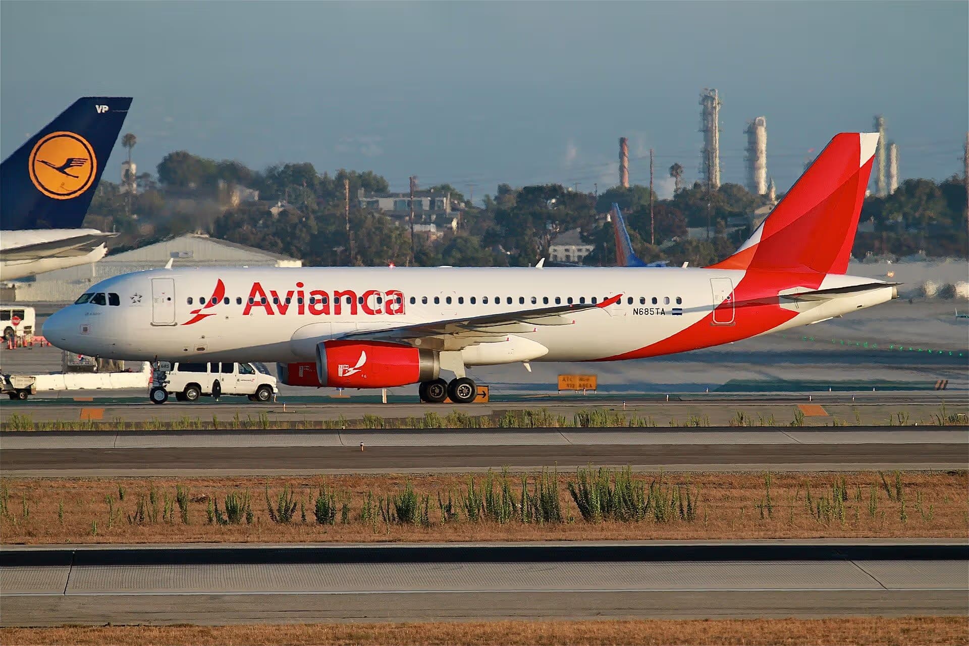 N685TA — Airbus