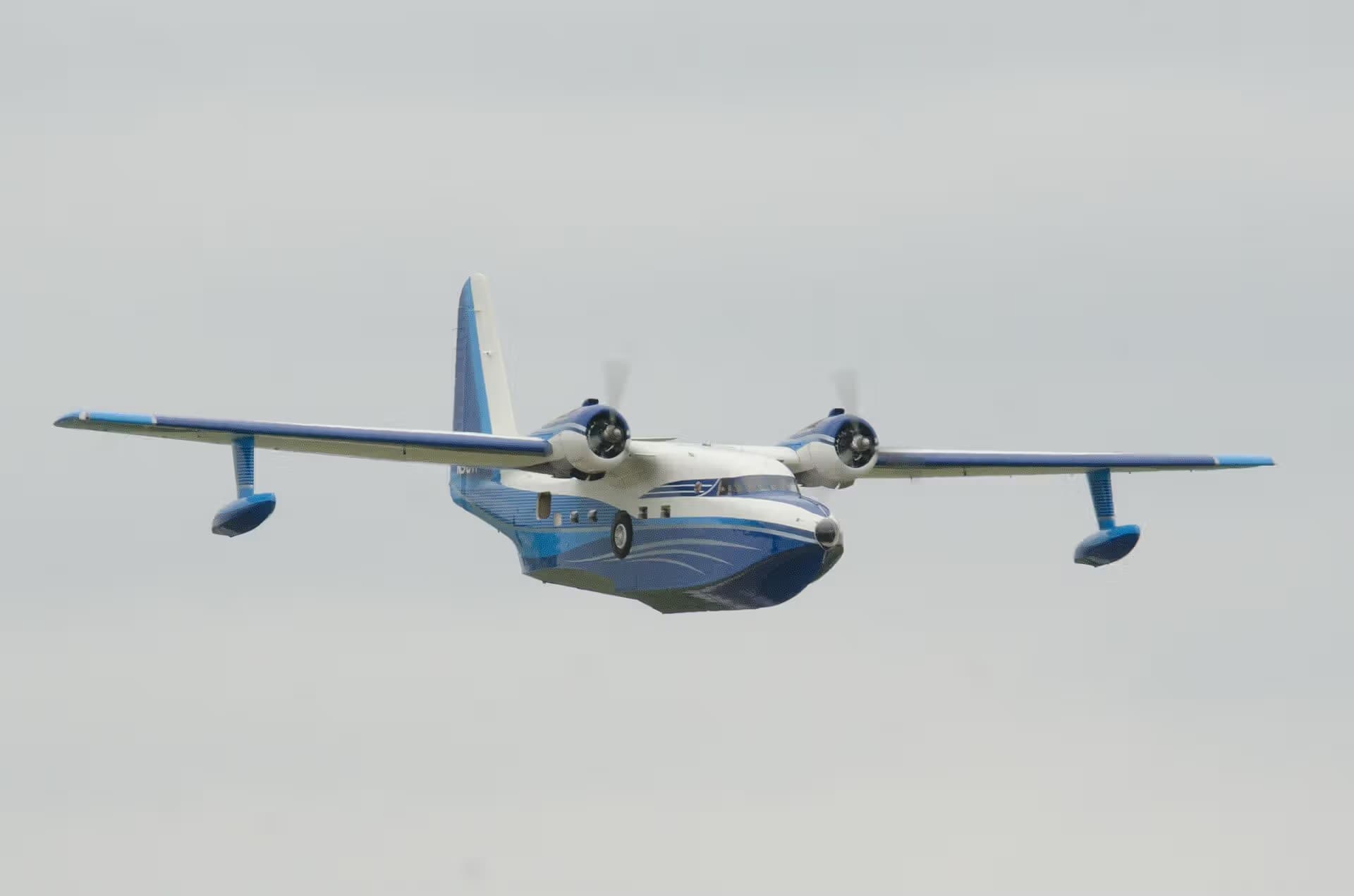 N98TP — Twin-engine aircraft