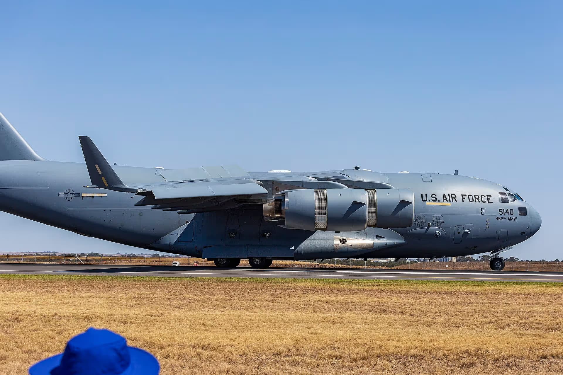 Unidentified — Boeing
