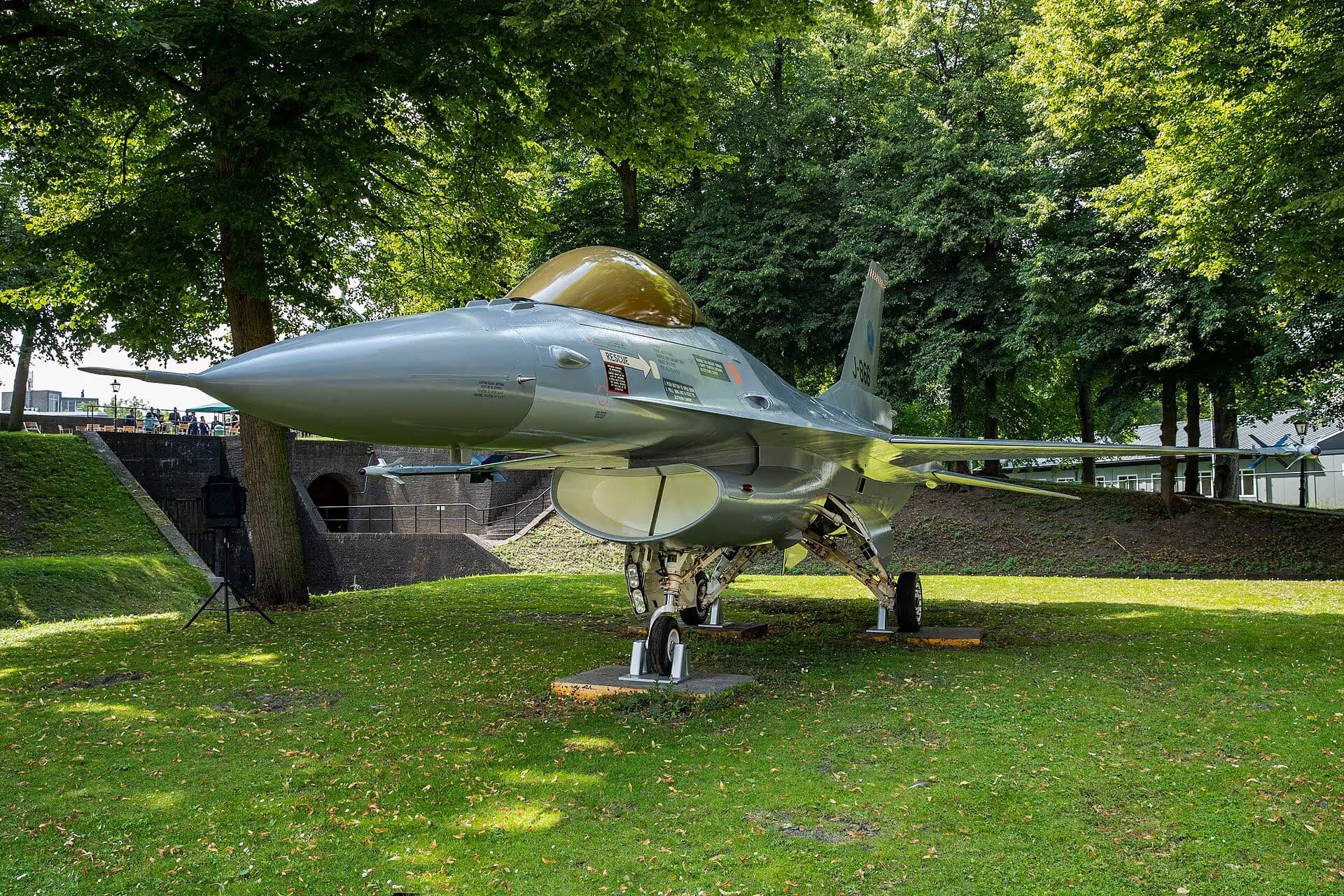 Unidentified — Aircraft