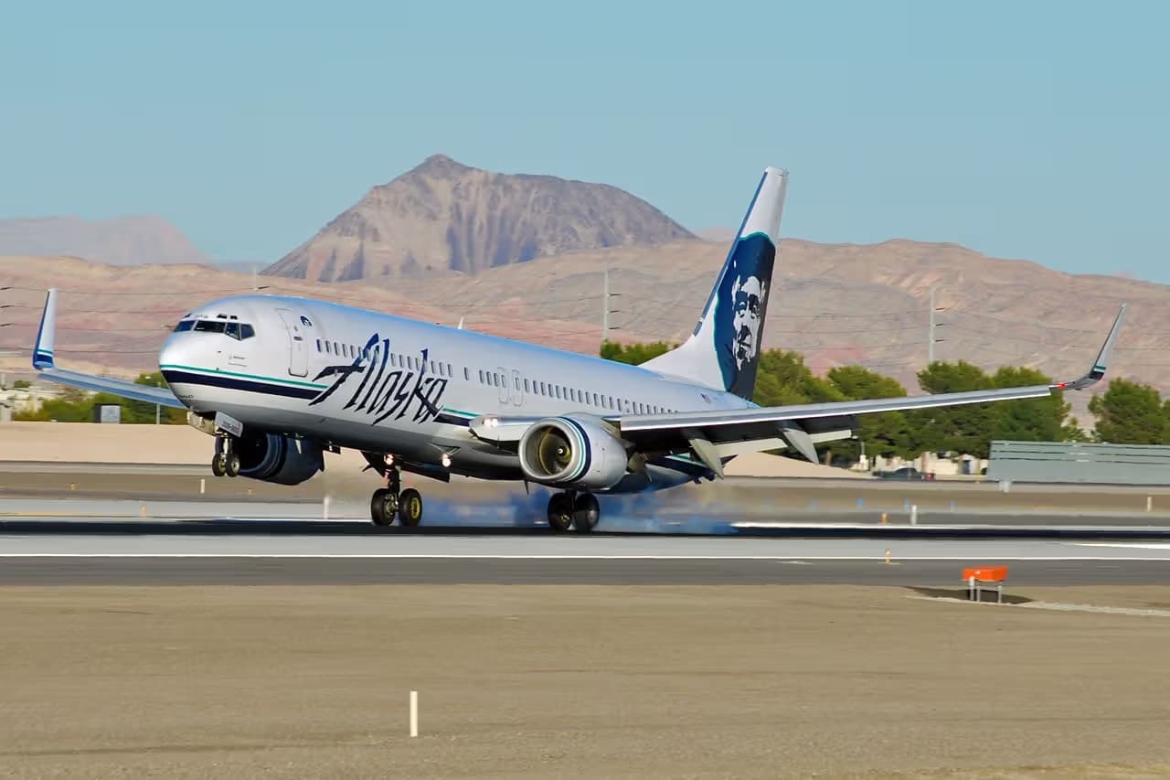 N309AS — Boeing