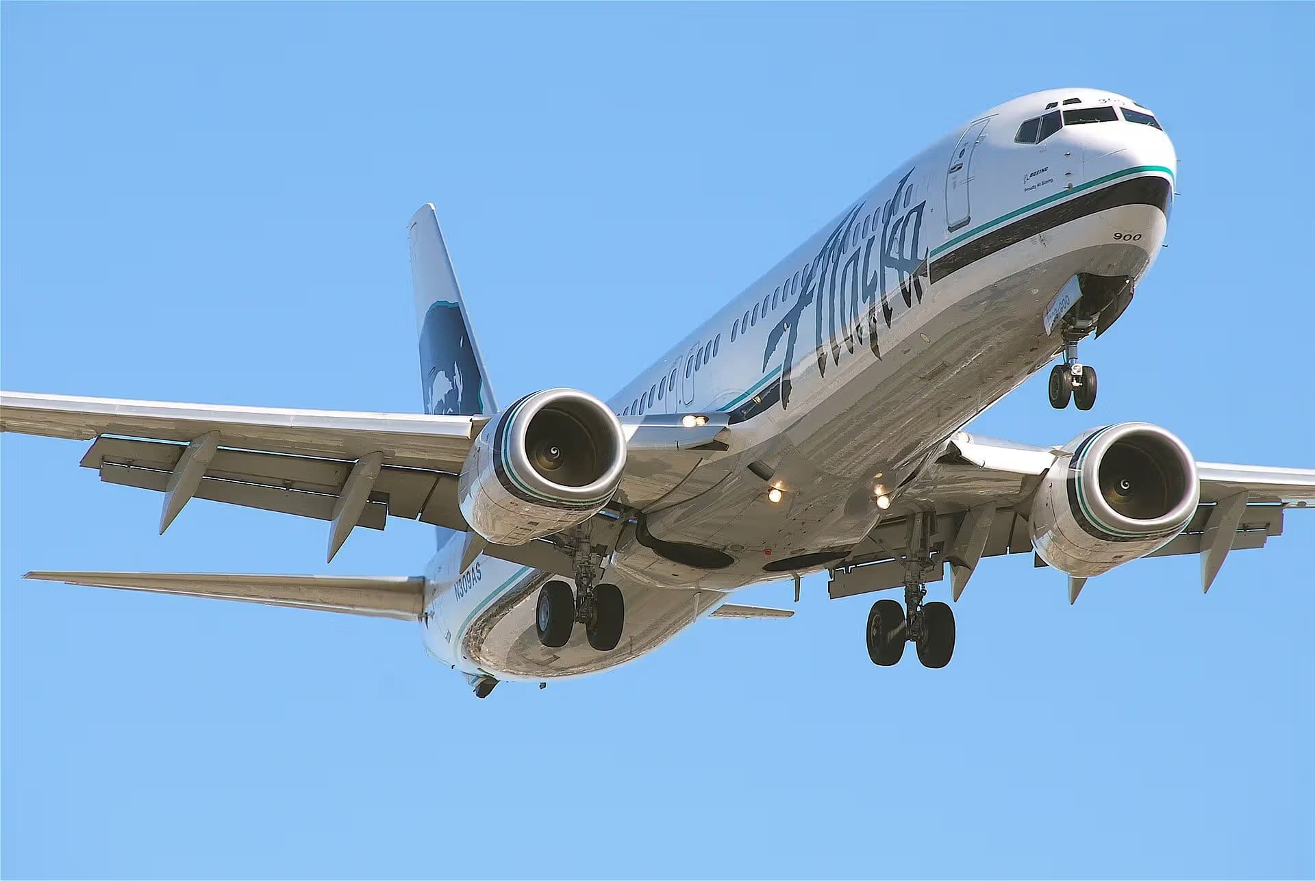 N309AS — Boeing
