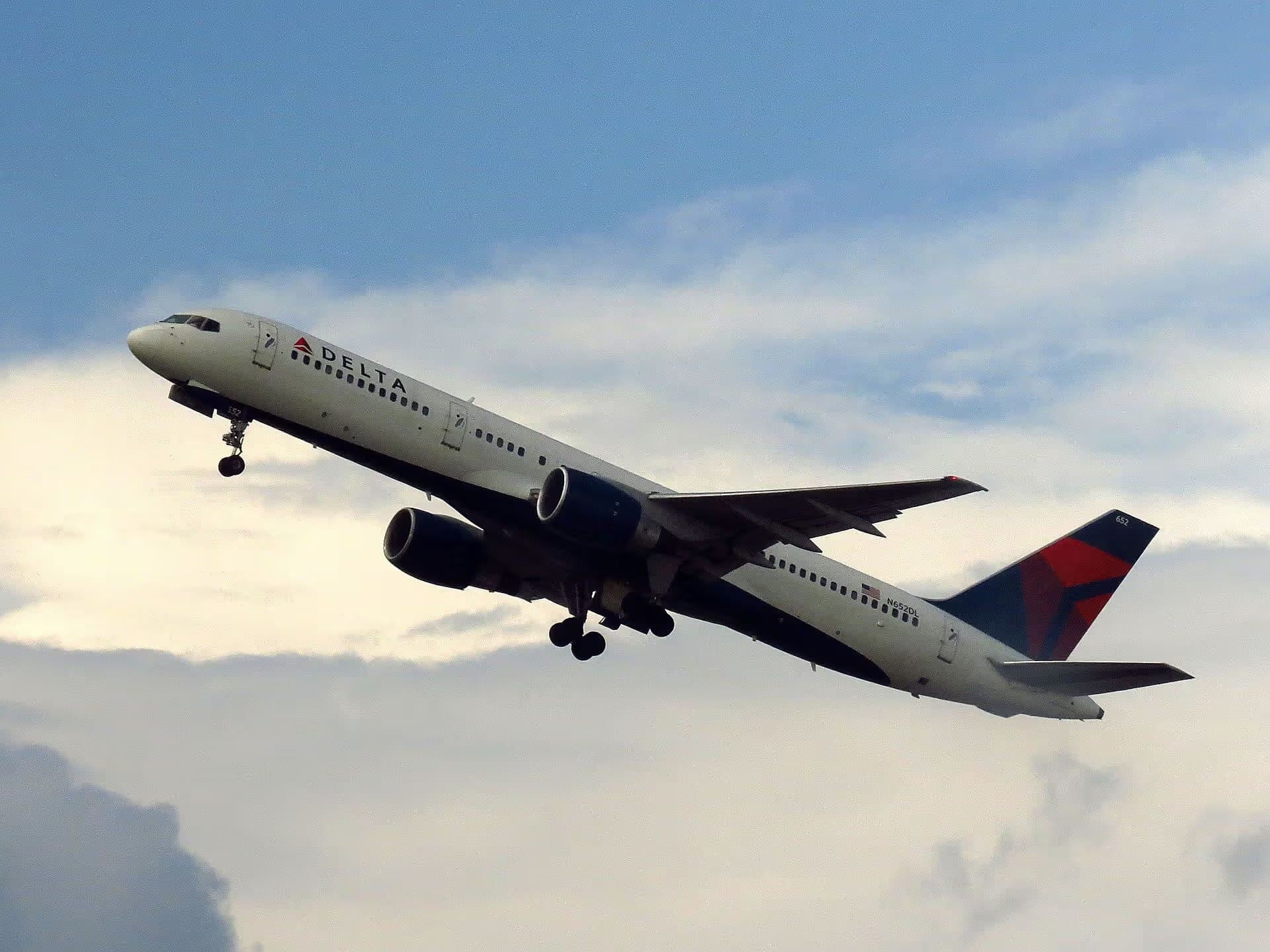 N652DL — Boeing
