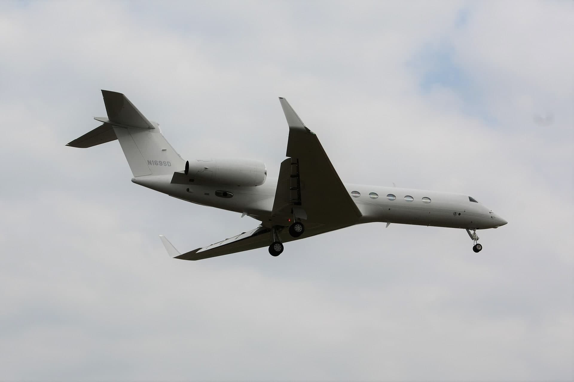 N169SD — Gulfstream