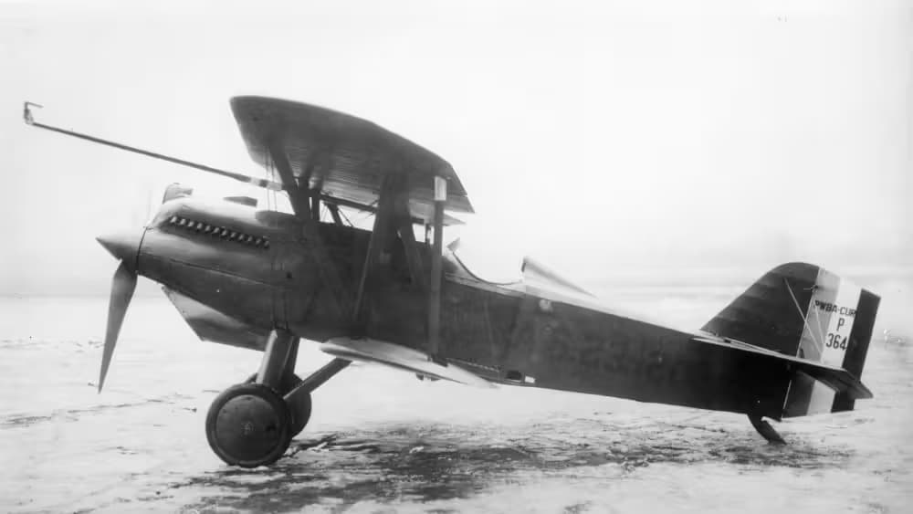 Unidentified — Single-engine aircraft