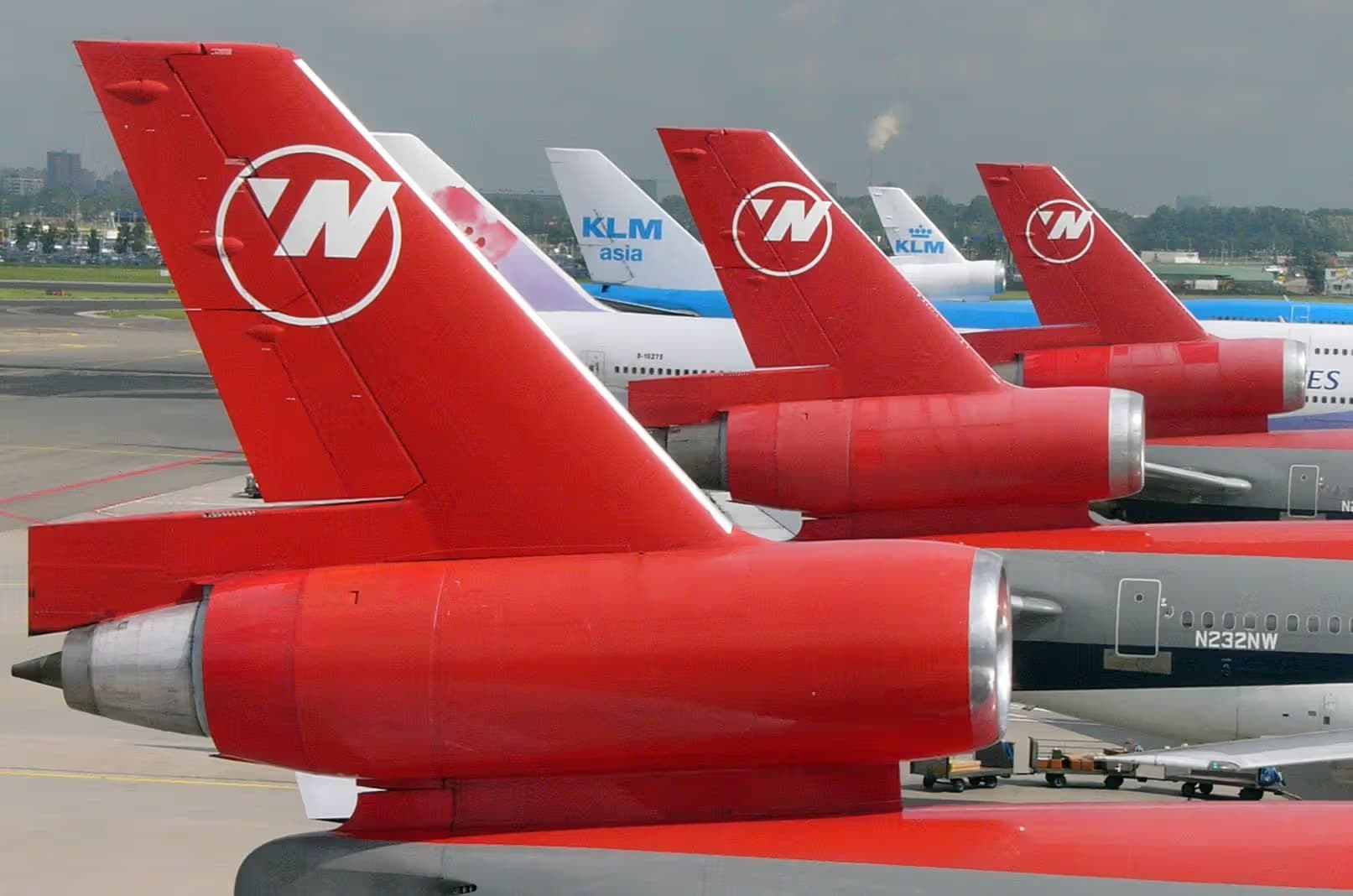 N232NW — Aircraft at Amsterdam Airport