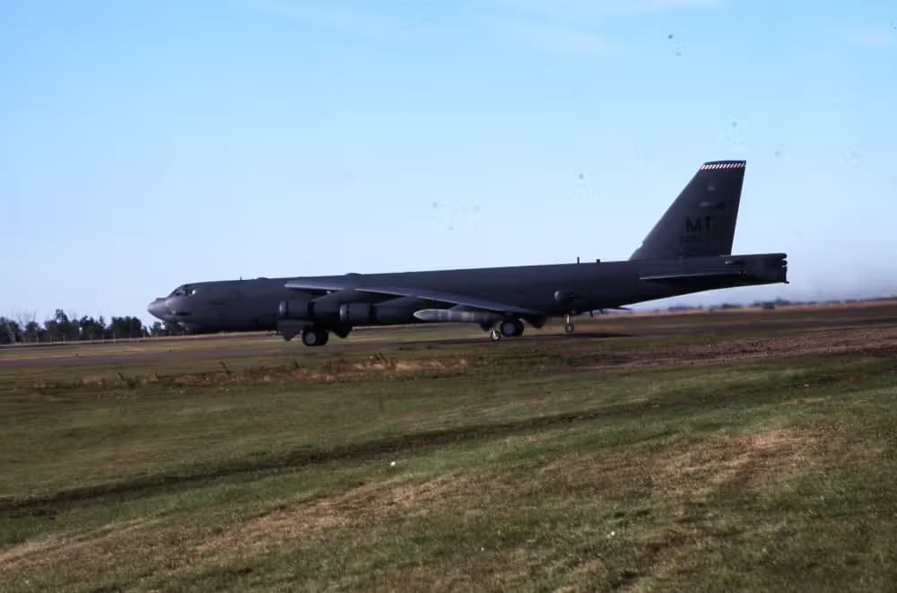 Unidentified — Aircraft
