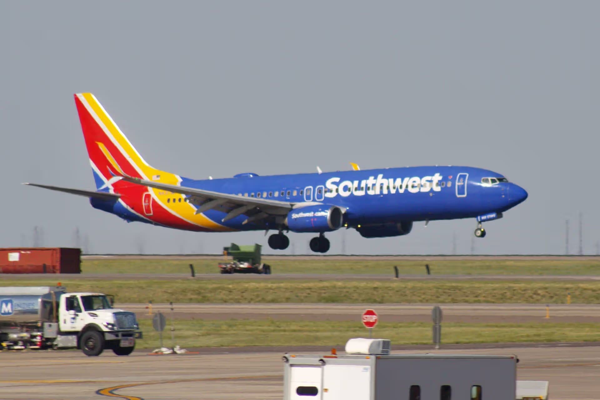 N8317M — Boeing