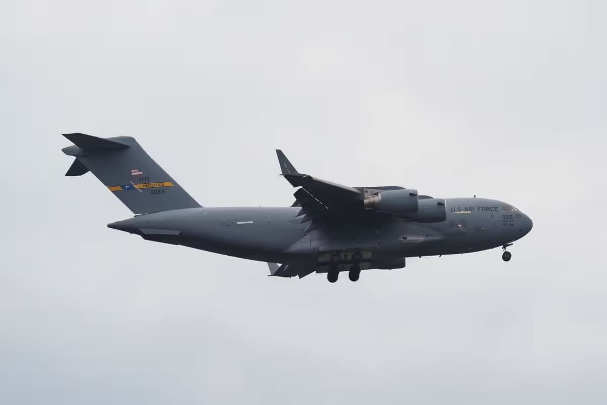 Unidentified — Boeing