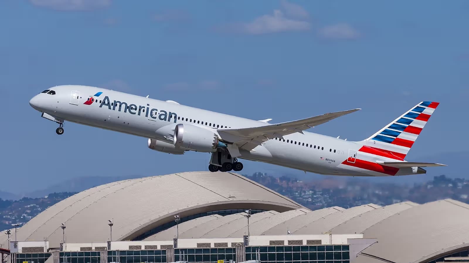 N834AA — Boeing