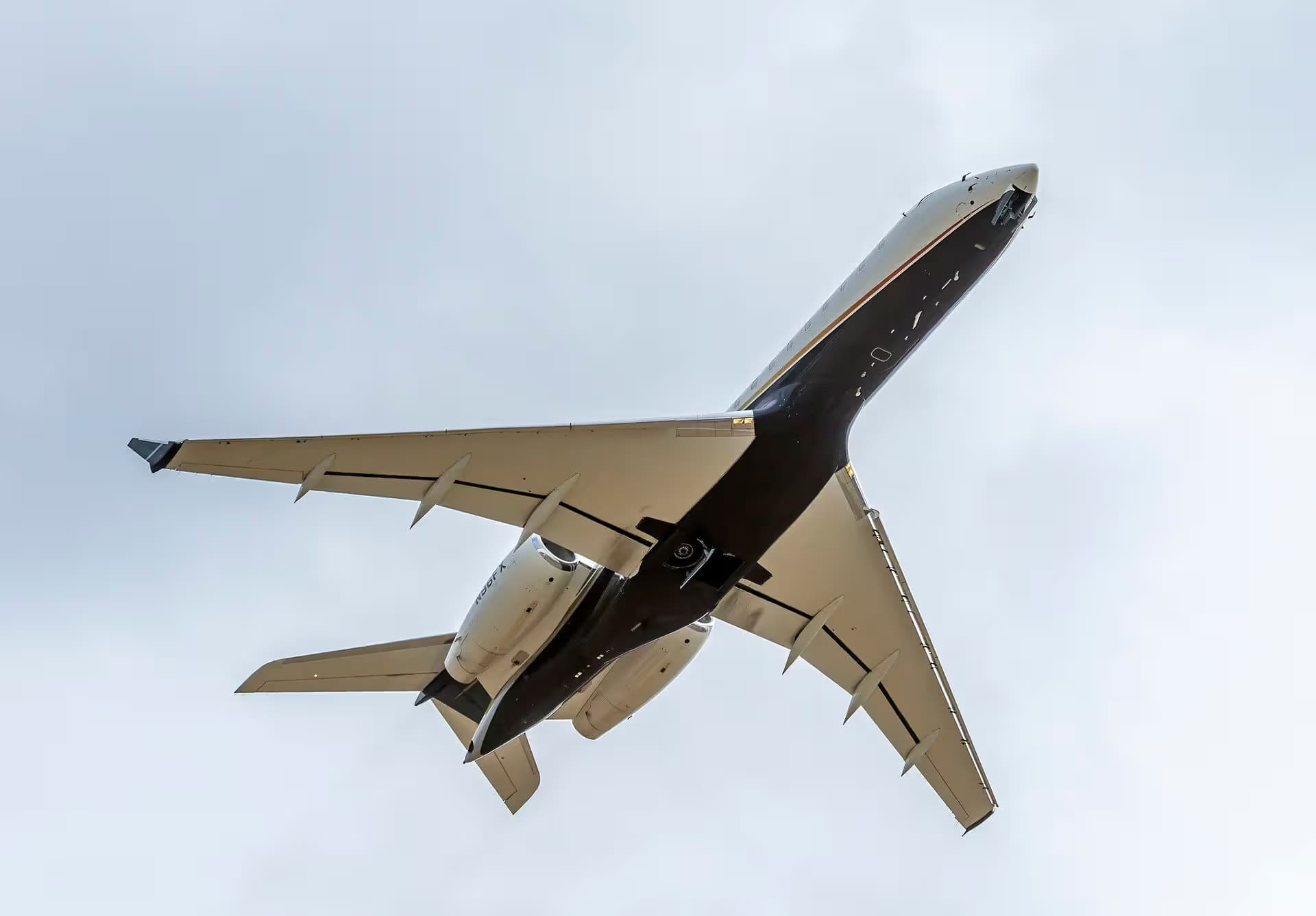 N96FX — Business jet