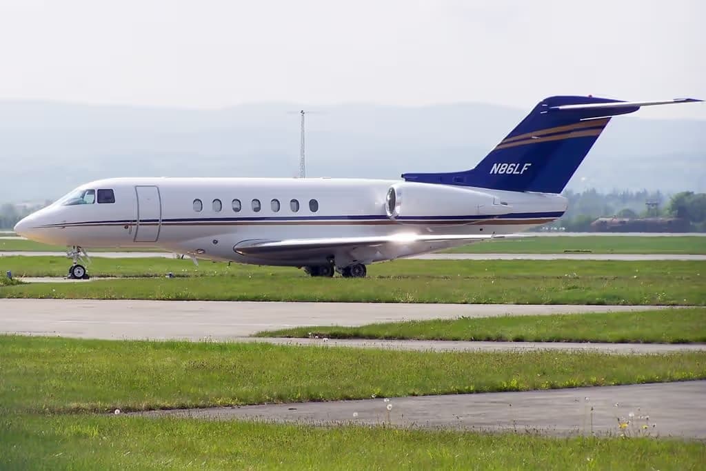 N86LF — Business jet