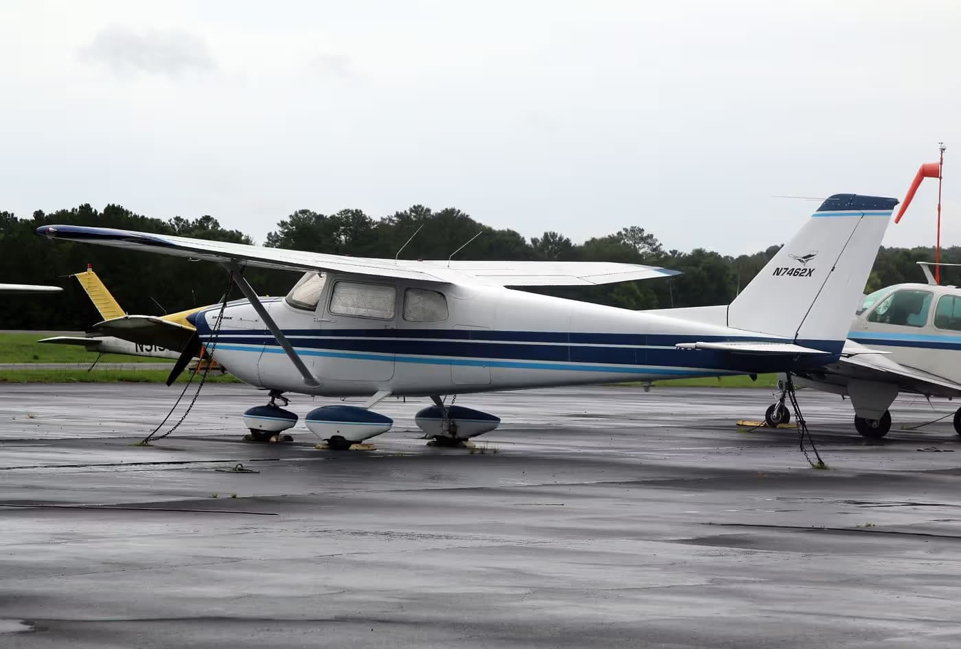 N7462X — Single-engine aircraft