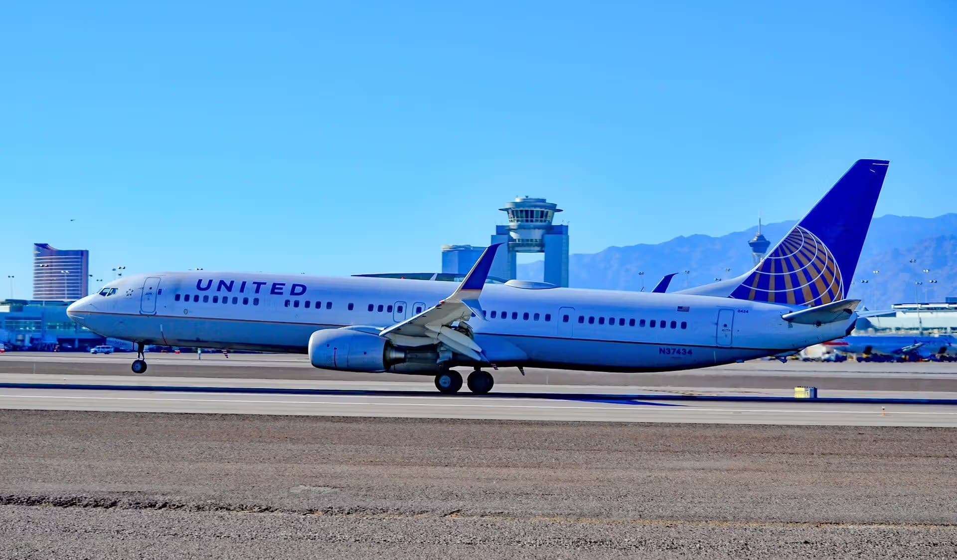 N37434 — Boeing