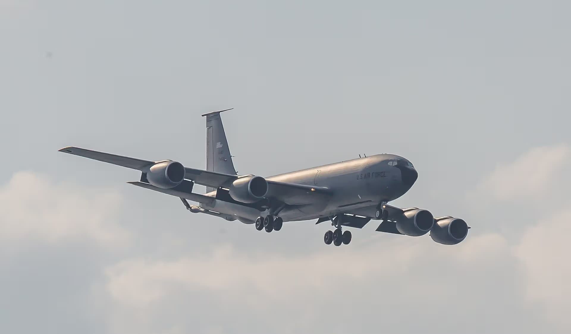 Unidentified — Aircraft